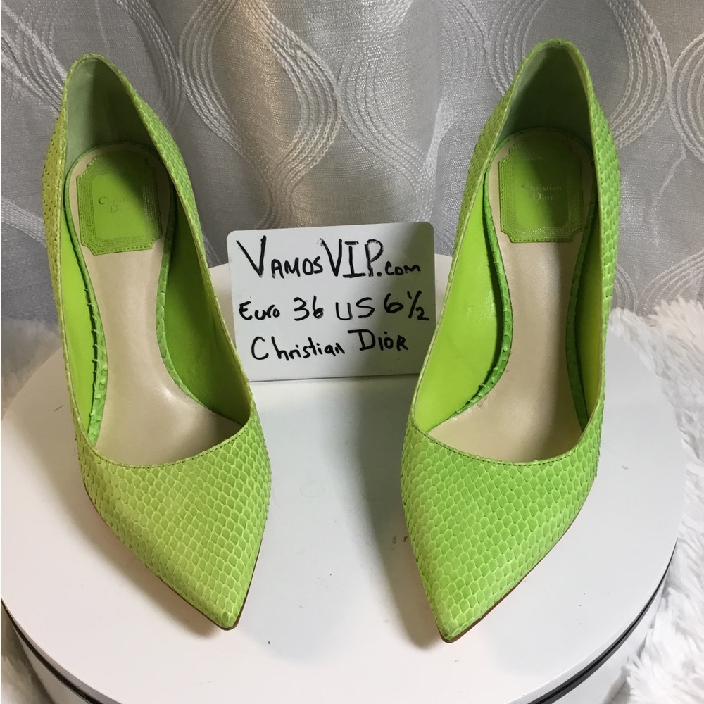 Dior Neon Green Textured Pointed-Toe Pumps